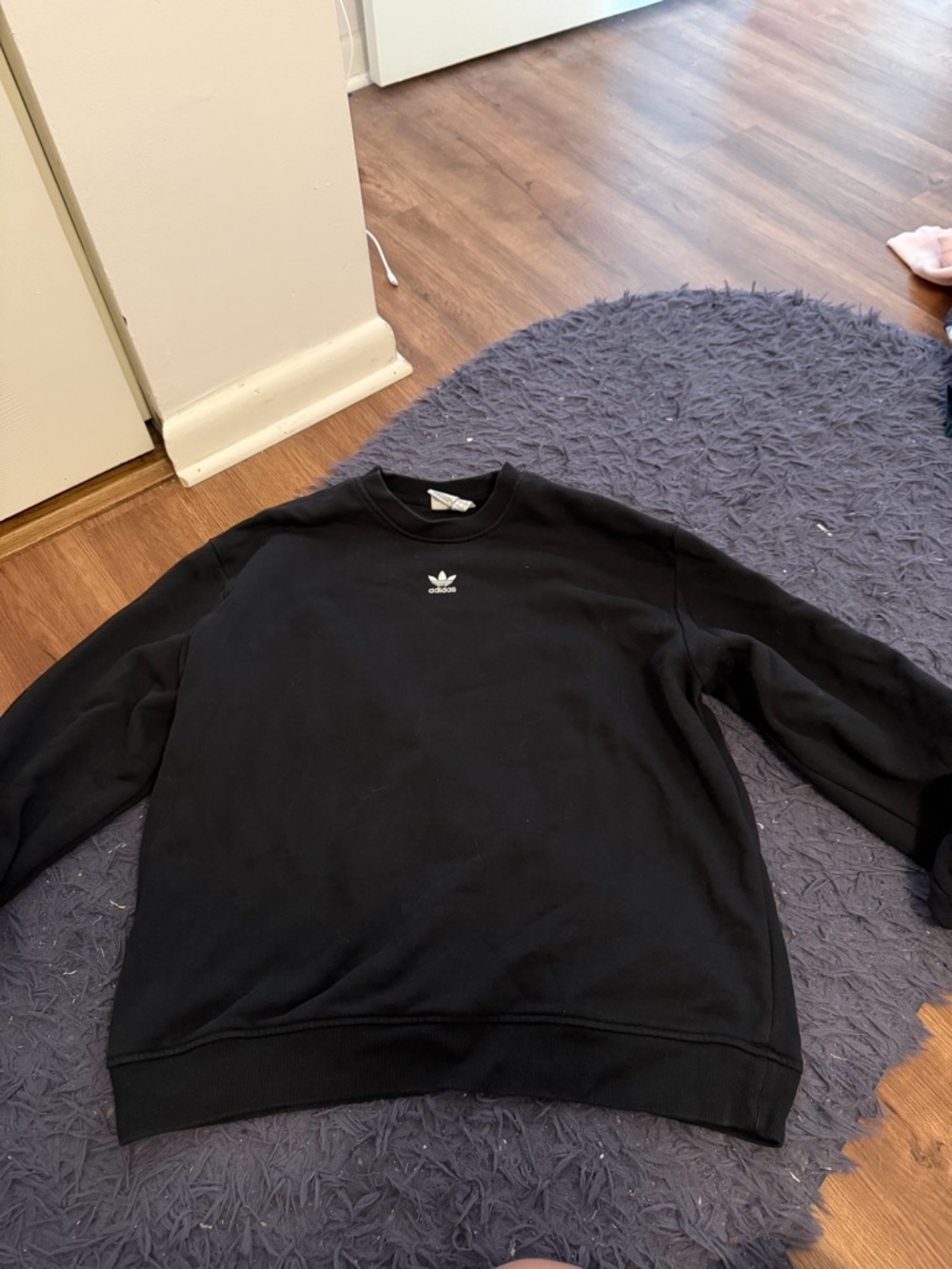 adidas Black Crewneck Sweatshirt with White Trefoil women’s size S ♠️